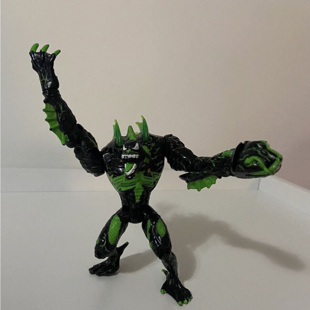 Black Sea Venom Web Splashes vintage Figure - Spider Man Marvel TOY BIZ